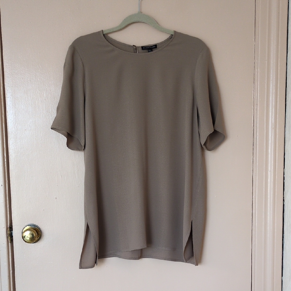 Eileen Fisher washable silk georgette S/S blouse, wheat, Size M, EUC